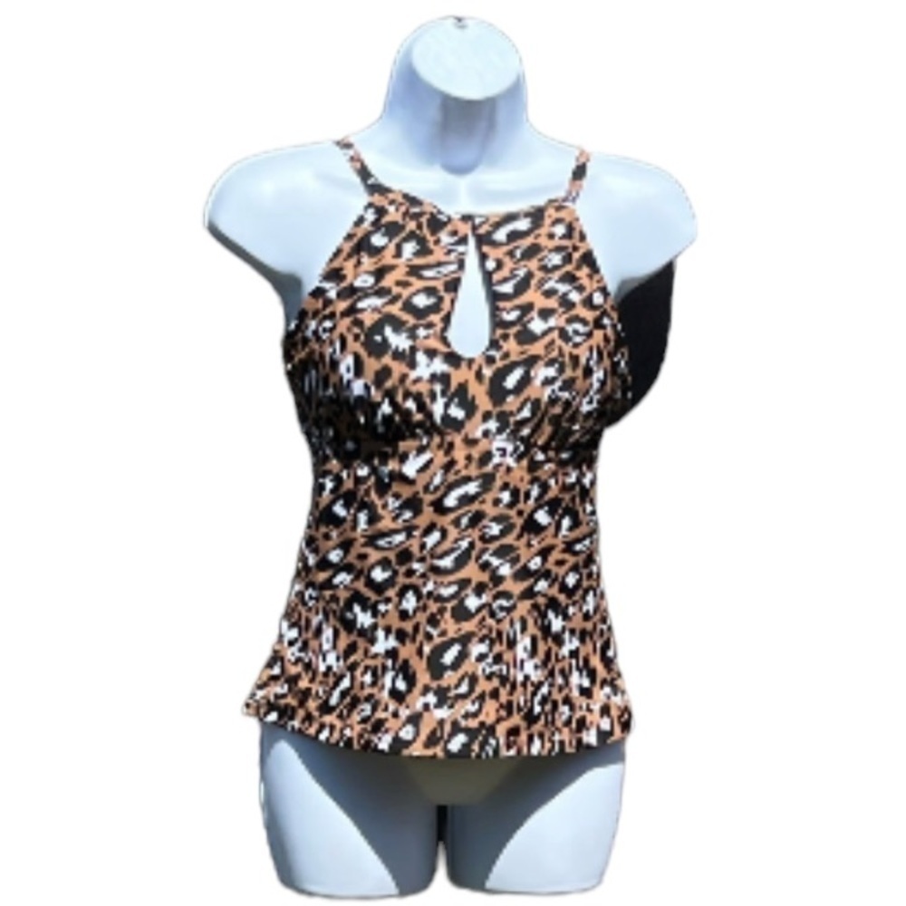Ellen Tracy Animal Print Takini Swim Top Size 6 Top only